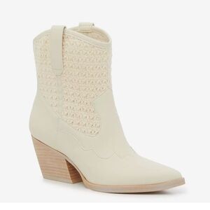 brand new Dolce Vita Larah / Lacie boots